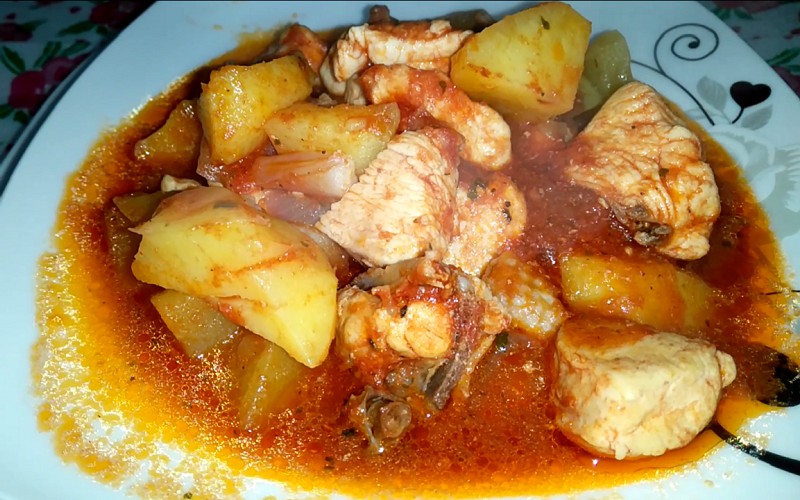 Patatesli Tavuk Yemeği Tarifi