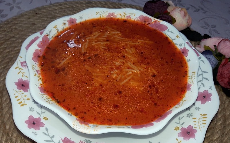Tel Şehriye Çorbası Tarifi