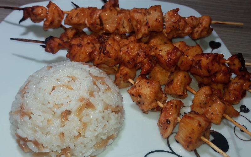 Fırında Tavuk Şiş Tarifi – Çöp Şiş Tarifi