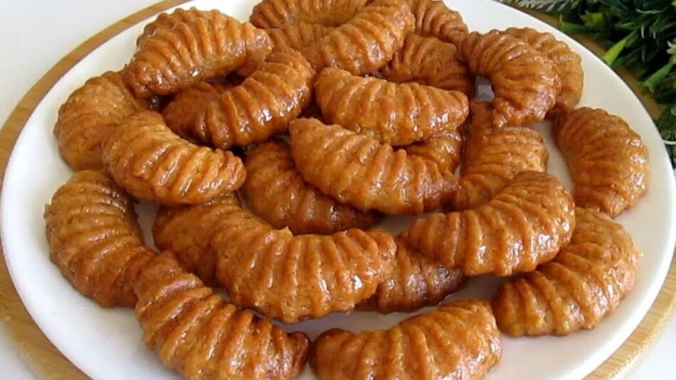 Pratik ve Lezzetli Şerbetli Tatlı Tarifi