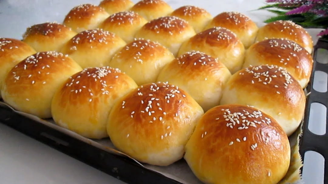 Pamuk Gibi Yumuşacık Poğaça Tarifi