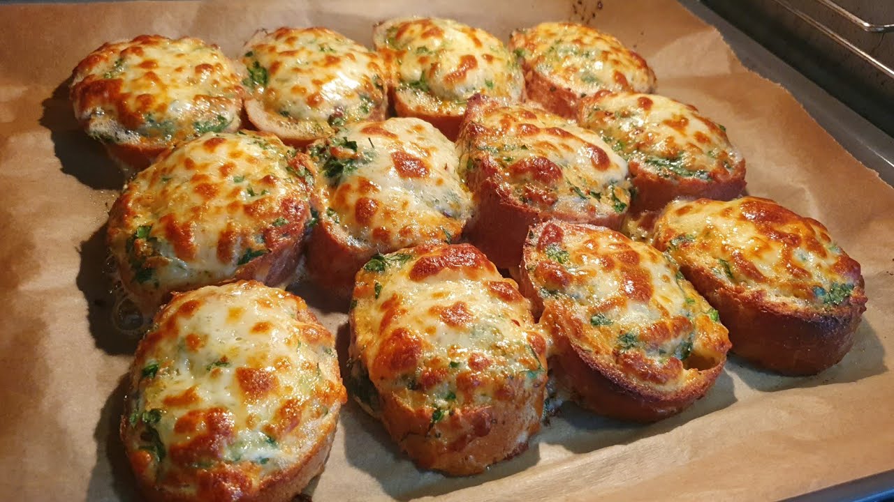 10 Dakikada Firinda Yumurtalı Ekmek Tarifi